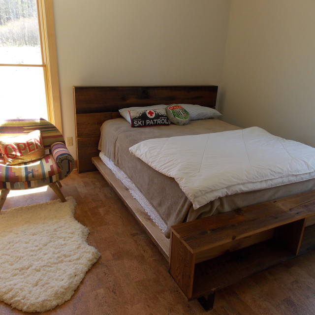 Ellicottville Cabin Bedroom